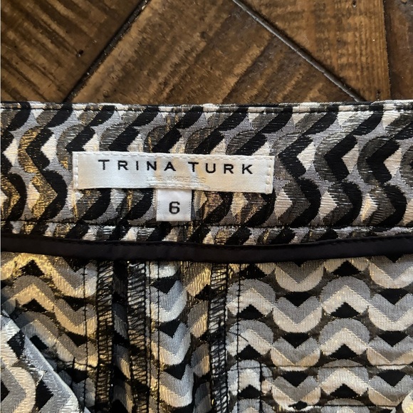 Trina Turk -The Banshee pant cropped bootcut dress pant in metallic jacquard. - Picture 10 of 15